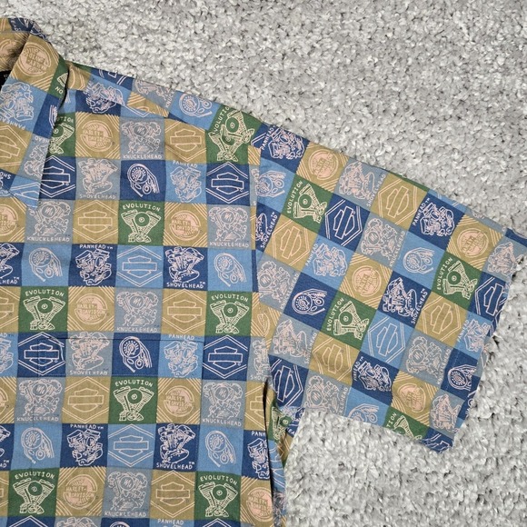 Harley Davidson Shirt Mens Medium Button Up Short Sleeve Engine Print Hawaiian - Picture 3 of 11